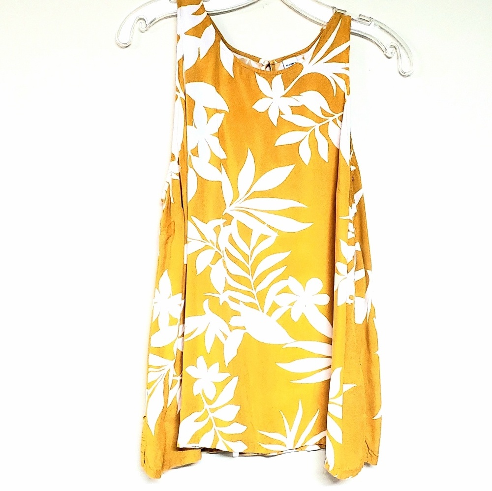 🌺5for$25 Old Navy Sleeveless Blouse